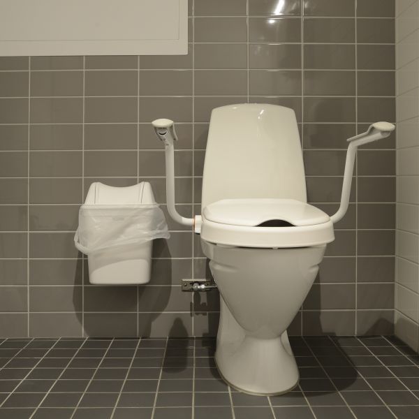 Commercial Toilet Repair in Novi